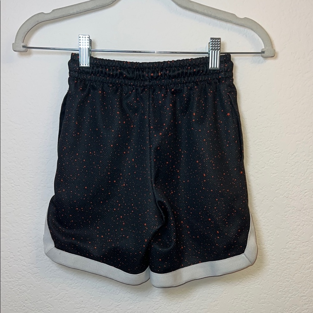 Jordan Black Shorts with Neon and White‎ Details - Picture 3 of 9